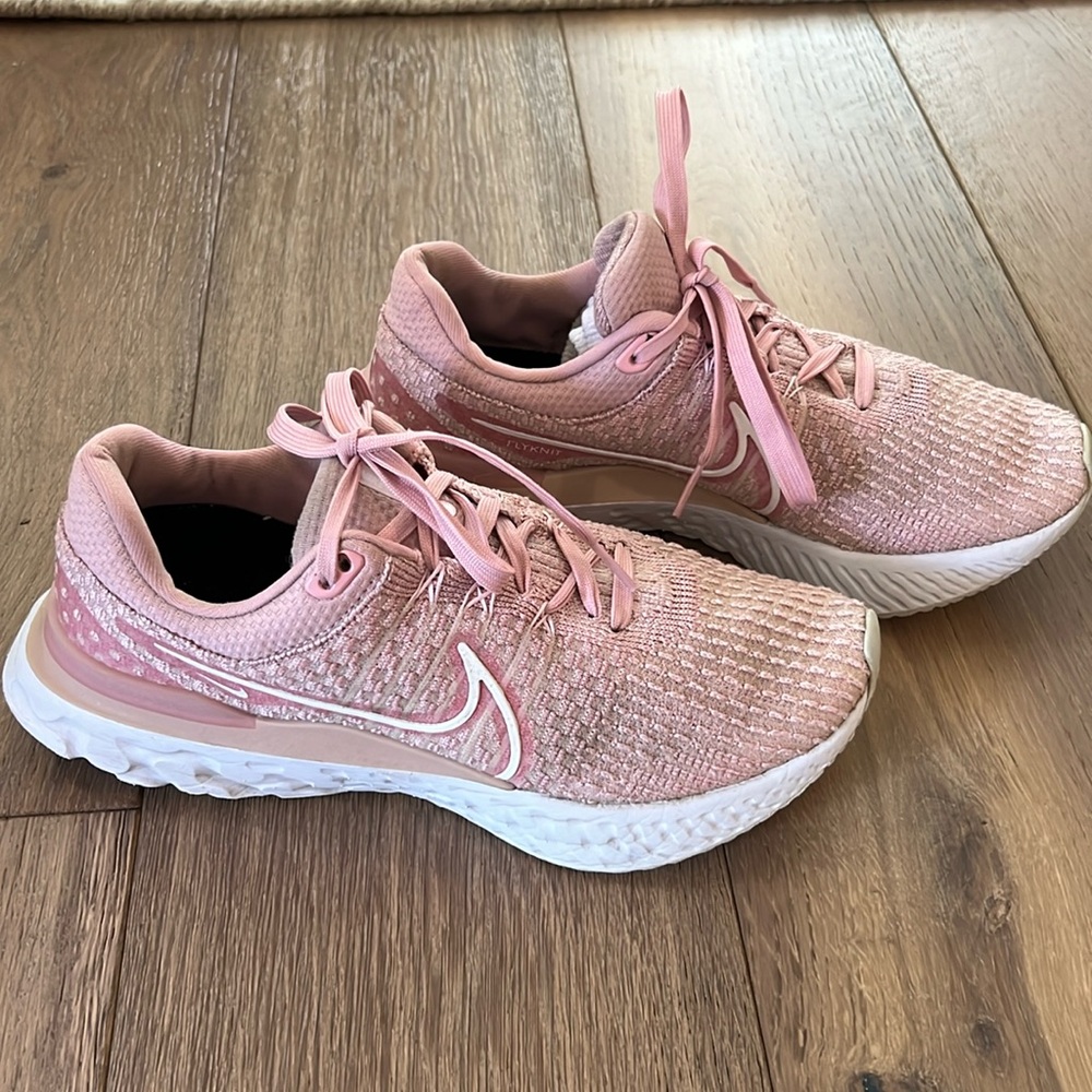 Nike women’s React Infinity pink running shoe